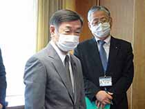 令和3年度松山市議会事務局辞令交付式①