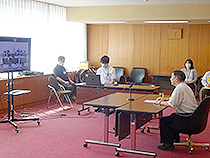 広島県府中市議会総務文教員会視察(リモート)②