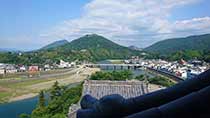 大洲城から肱川を望むA